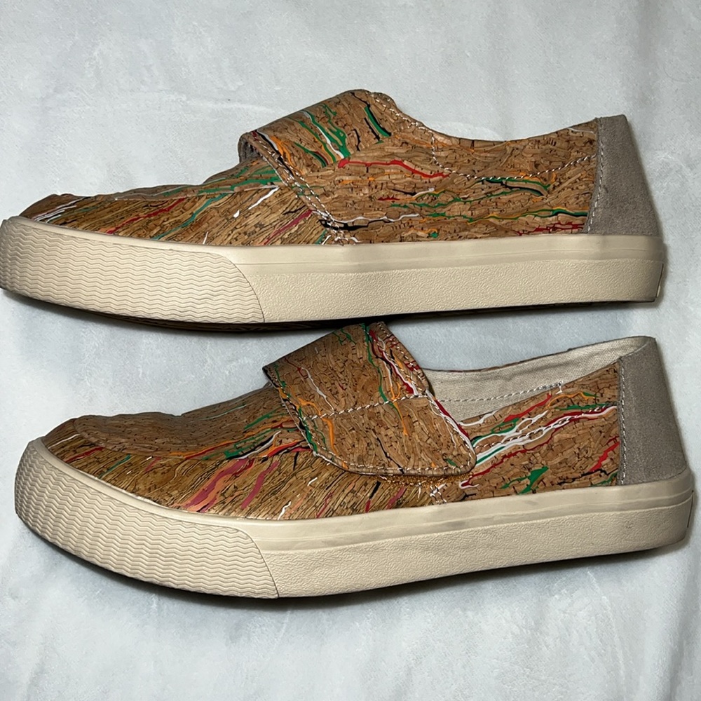 TOMS painted cork low top sneaker